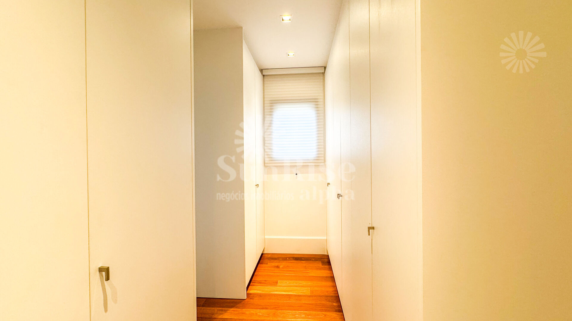 Casa à venda com 4 quartos, 650m² - Foto 37