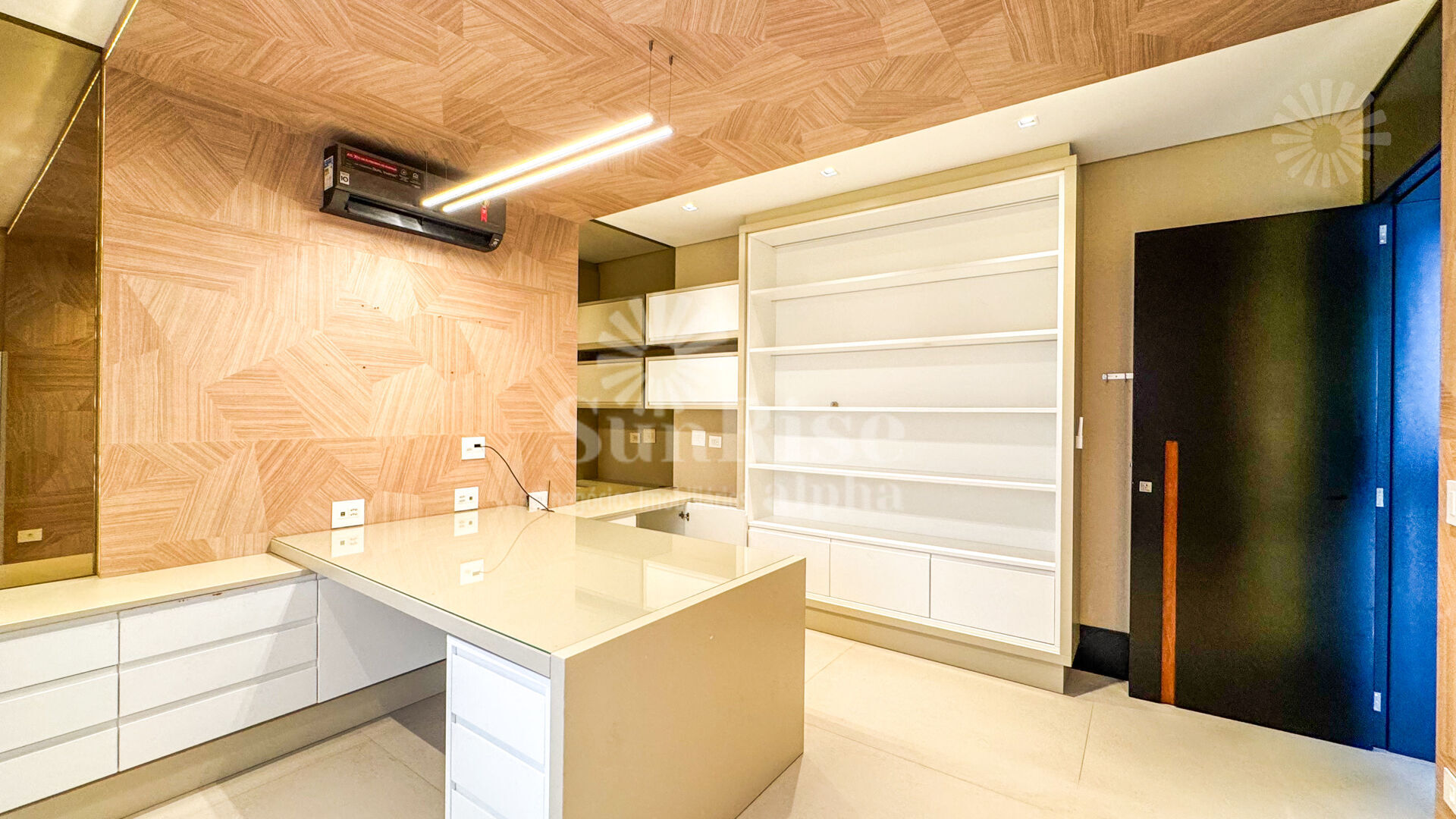 Casa à venda com 4 quartos, 650m² - Foto 42