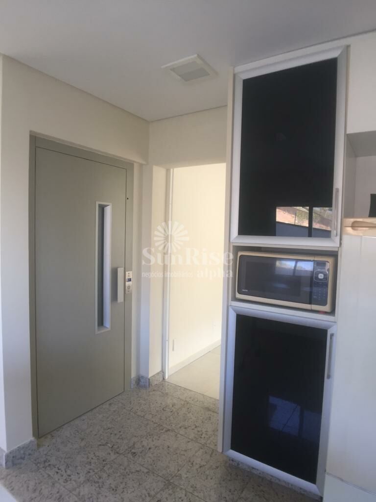 Casa à venda com 4 quartos, 460m² - Foto 16