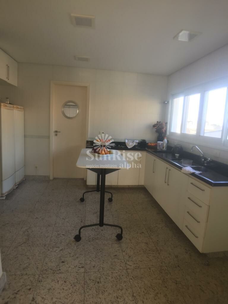 Casa à venda com 4 quartos, 460m² - Foto 15