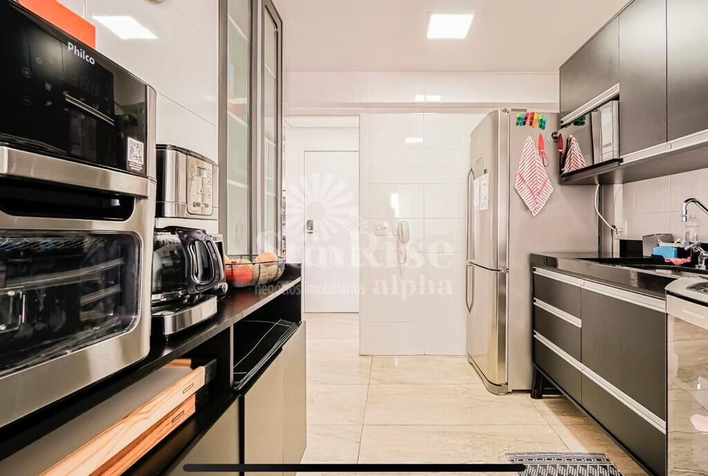 Apartamento à venda com 2 quartos, 78m² - Foto 11