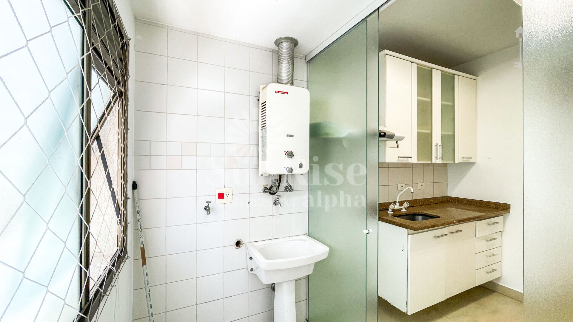 Apartamento para alugar com 2 quartos, 58m² - Foto 12