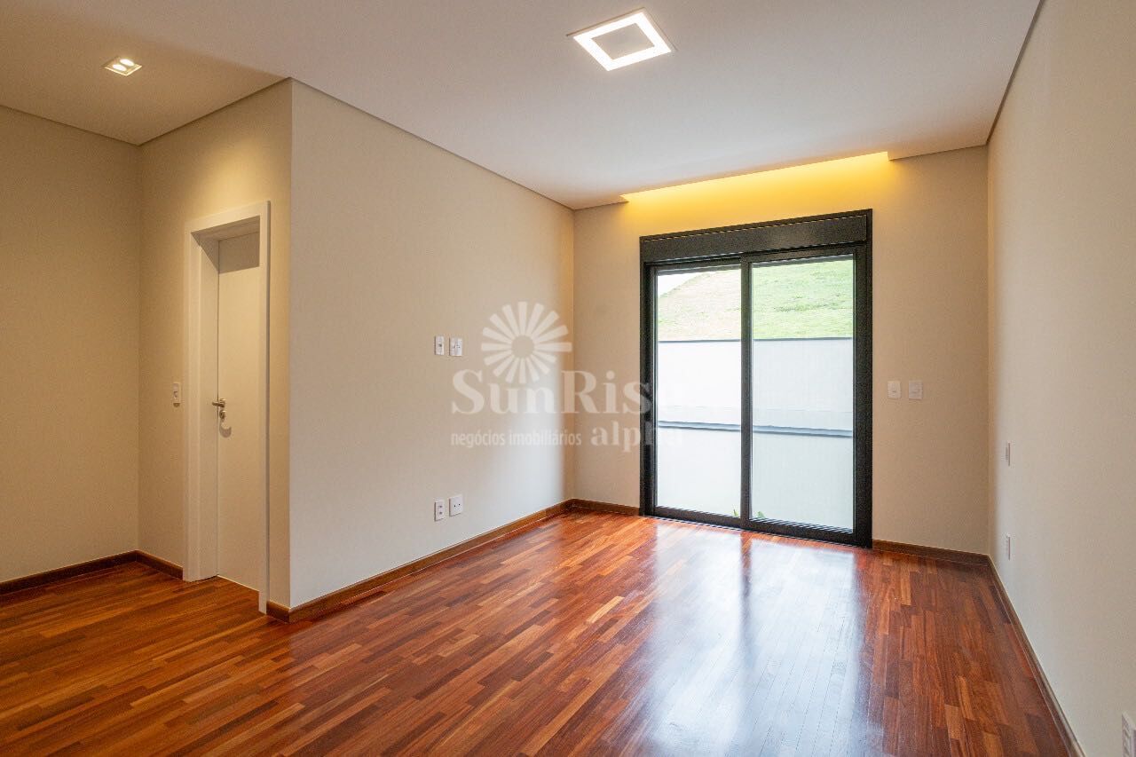 Casa, 4 quartos, 370 m² - Foto 23
