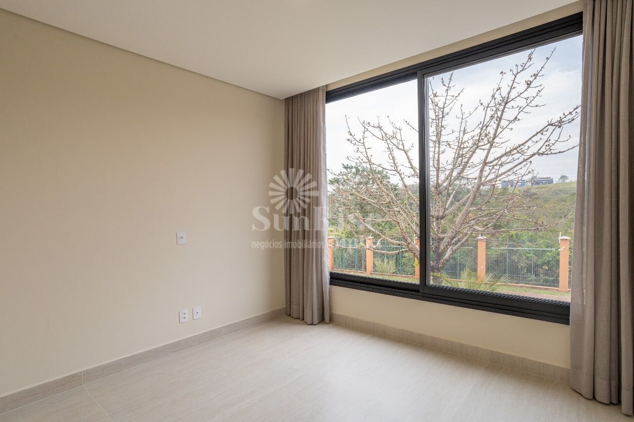 Casa, 4 quartos, 370 m² - Foto 26