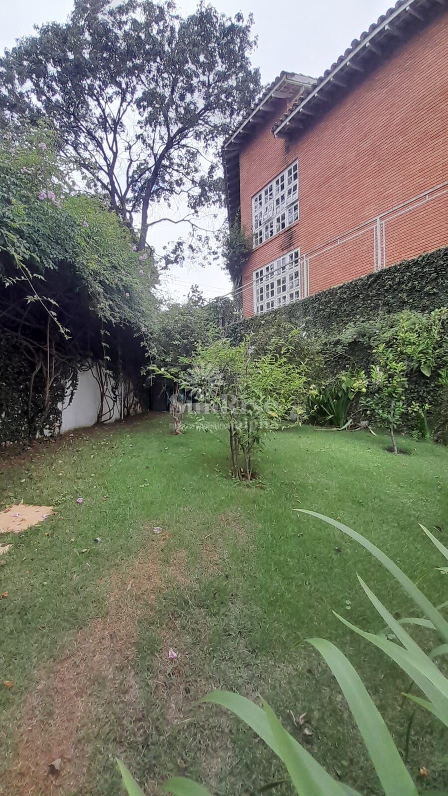 Casa de Condomínio à venda com 3 quartos, 300m² - Foto 20