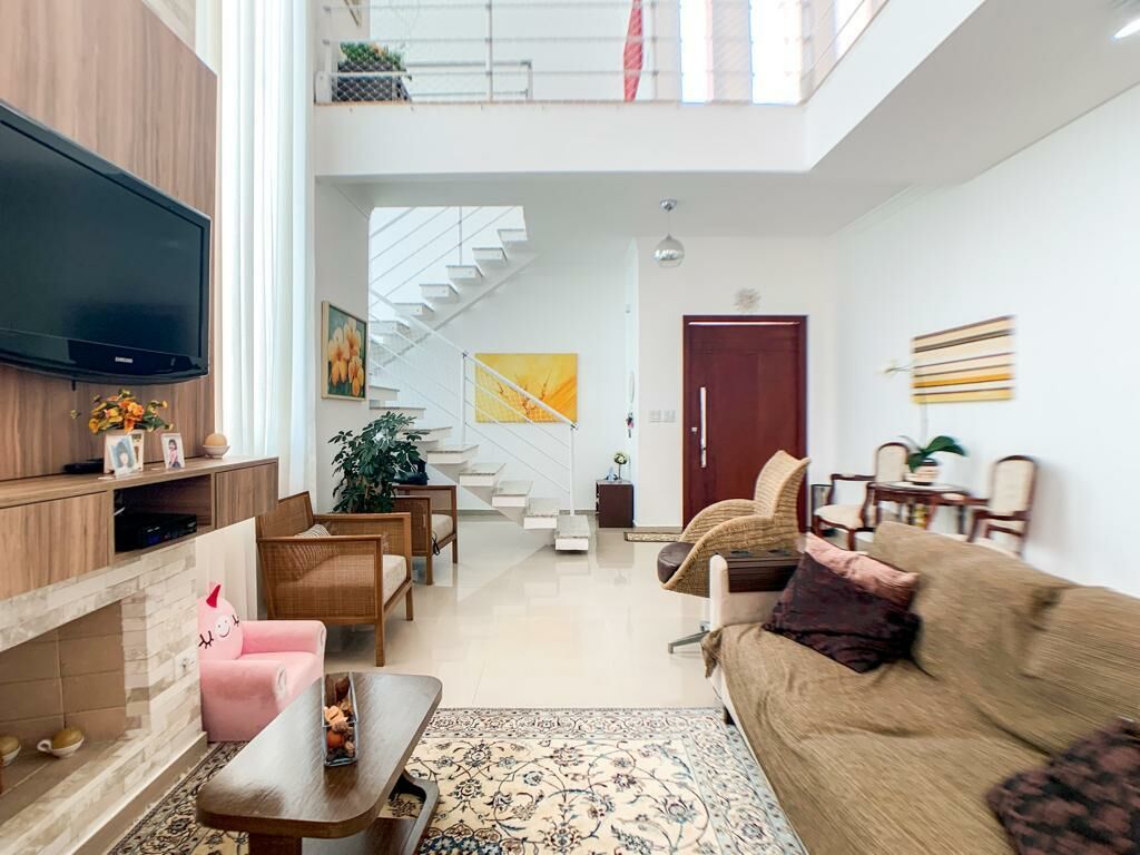 Casa à venda com 4 quartos, 290m² - Foto 7