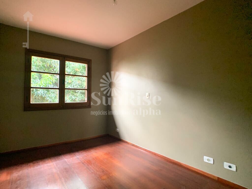 Casa de Condomínio à venda com 4 quartos, 246m² - Foto 18