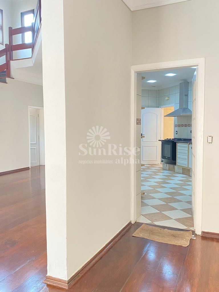 Casa para alugar com 4 quartos, 395m² - Foto 48