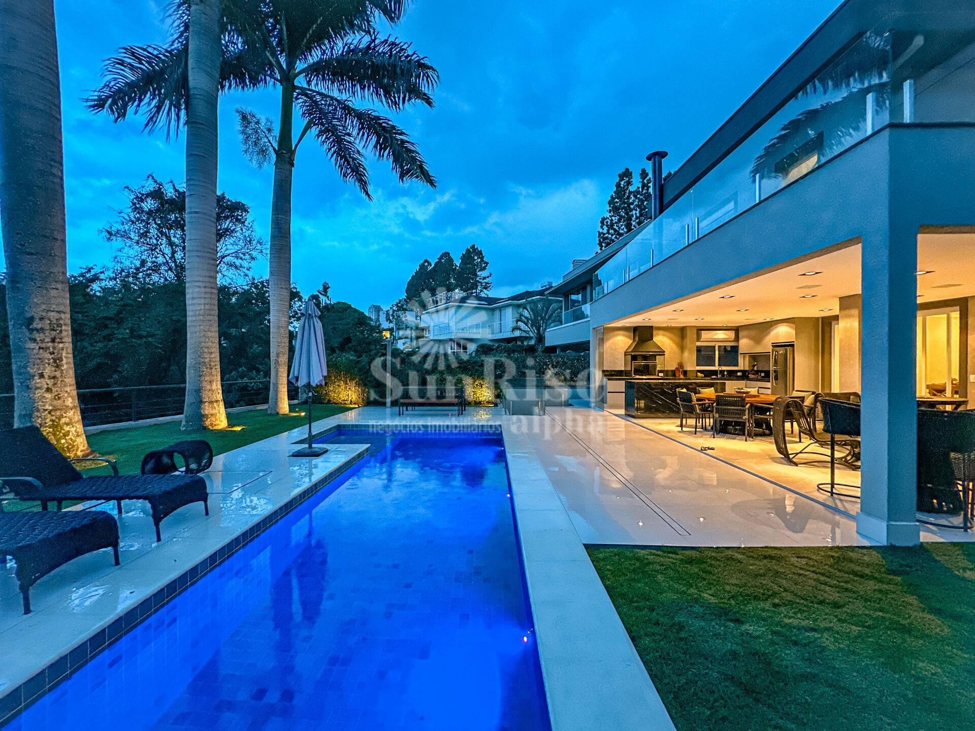 Casa à venda com 4 quartos, 540m² - Foto 38