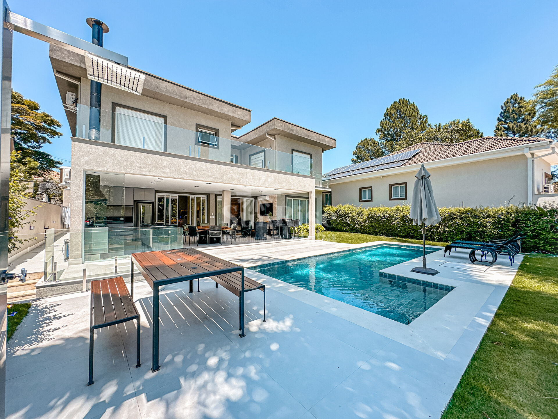 Casa, 4 quartos, 540 m² - Foto 1