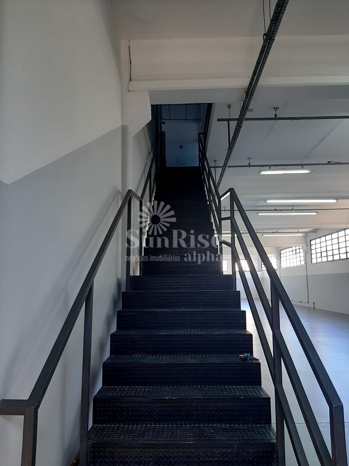 Prédio Inteiro para alugar, 903m² - Foto 11