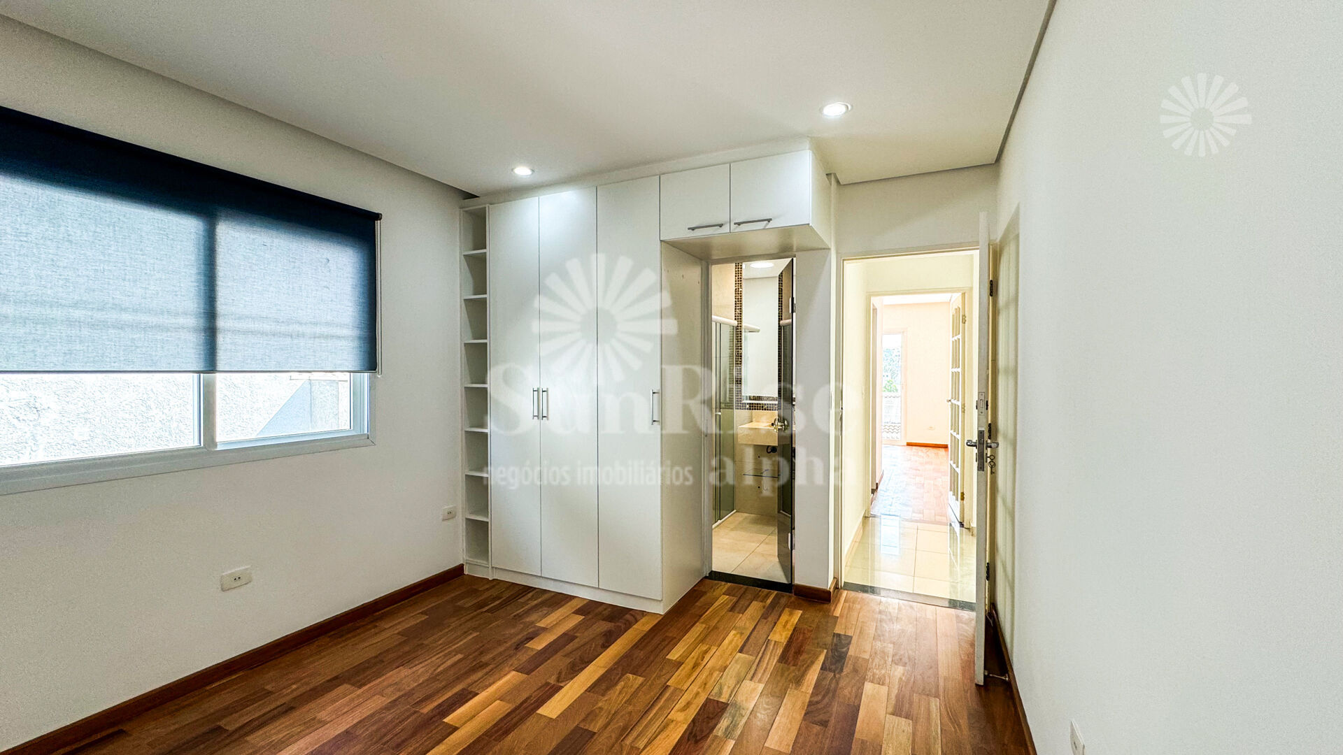 Casa à venda com 4 quartos, 400m² - Foto 47