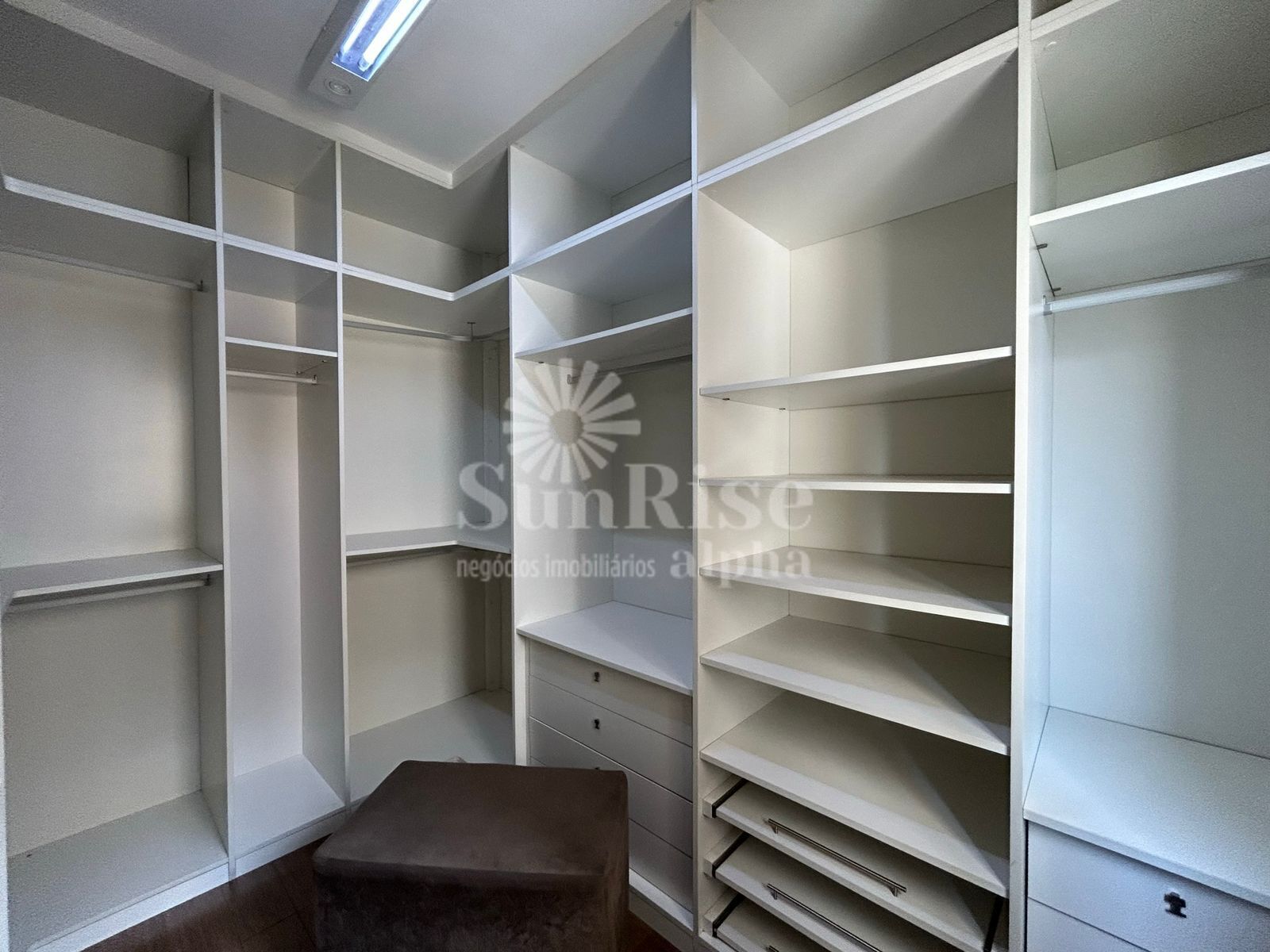 Apartamento à venda com 2 quartos, 105m² - Foto 13