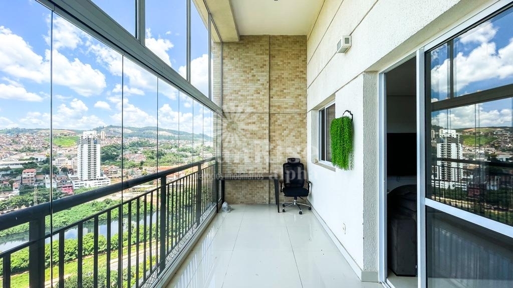 Apartamento para alugar com 2 quartos, 110m² - Foto 12