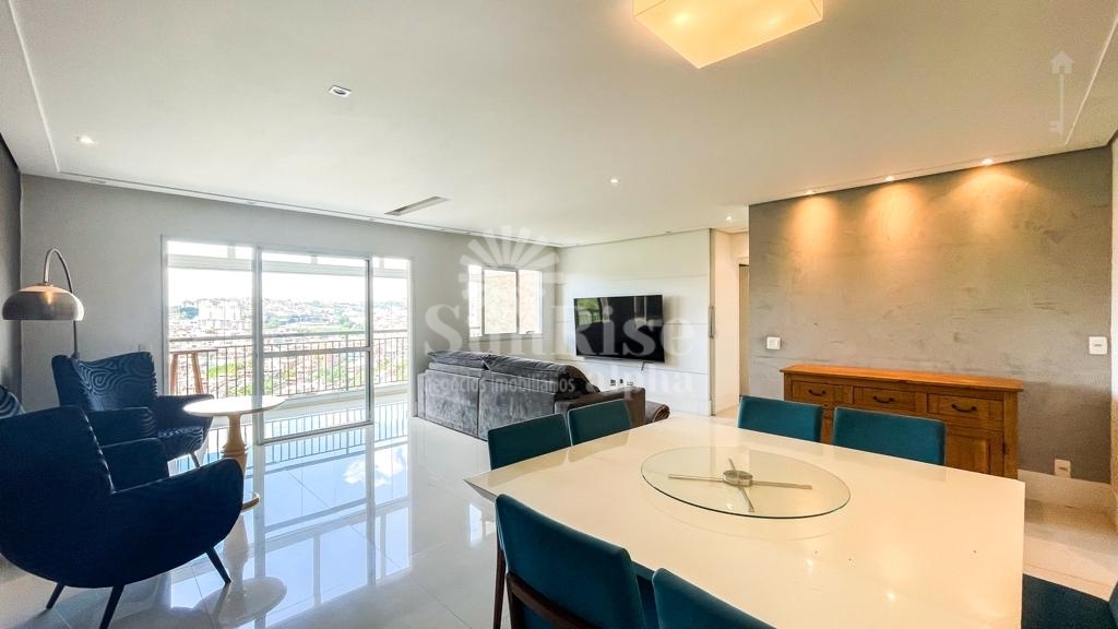 Apartamento para alugar com 2 quartos, 110m² - Foto 1