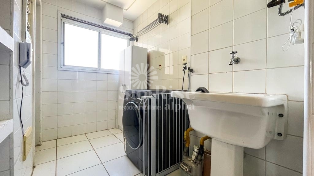 Apartamento para alugar com 2 quartos, 110m² - Foto 7