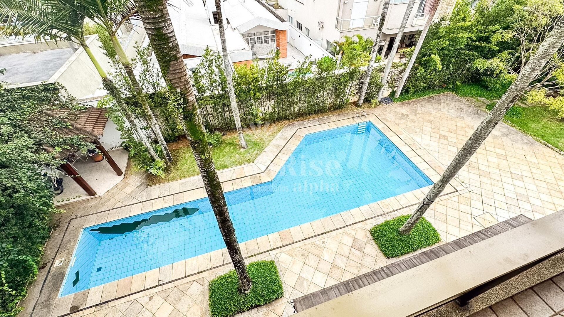 Casa, 6 quartos, 720 m² - Foto 33