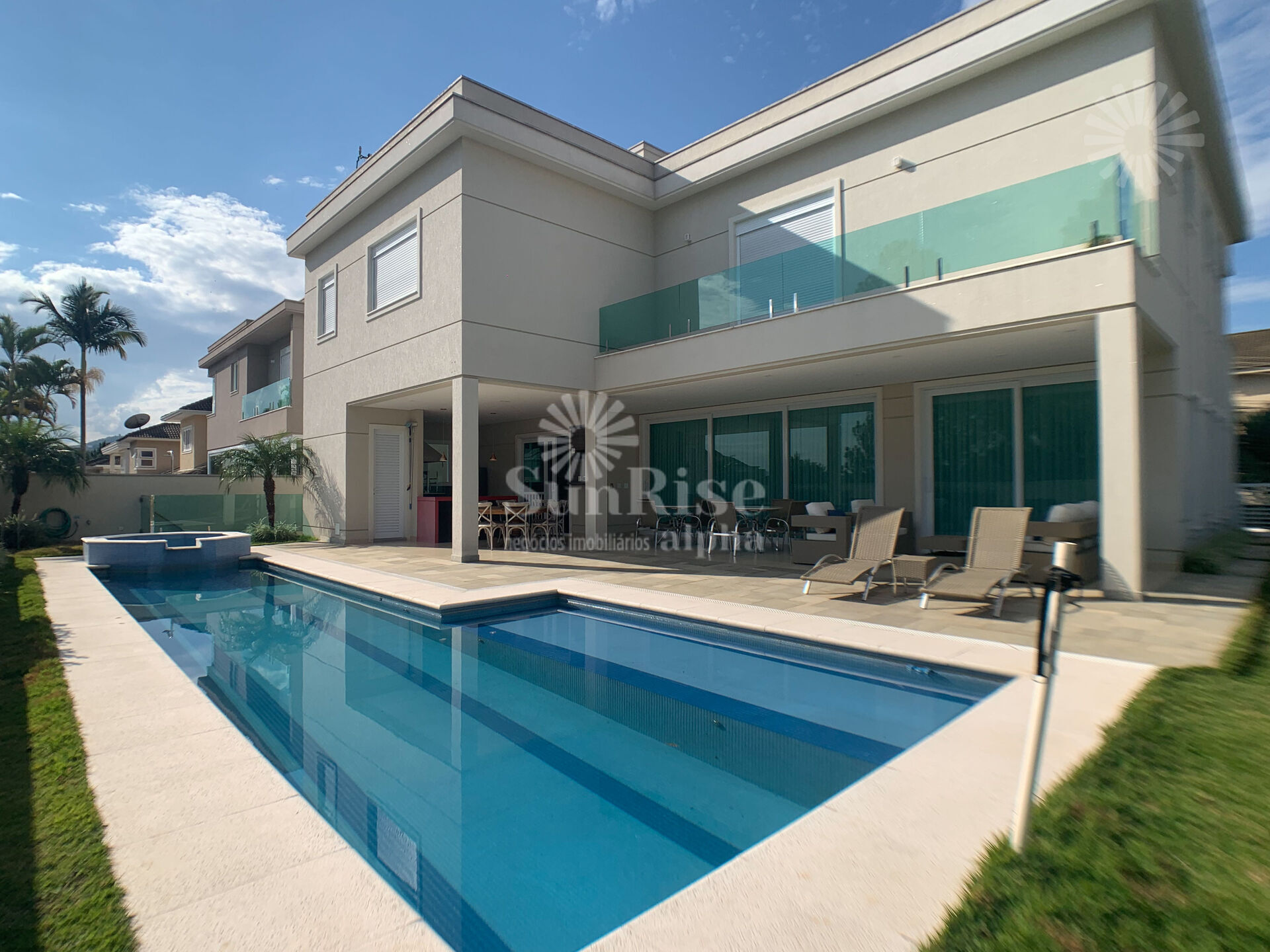 Casa, 4 quartos, 650 m² - Foto 1