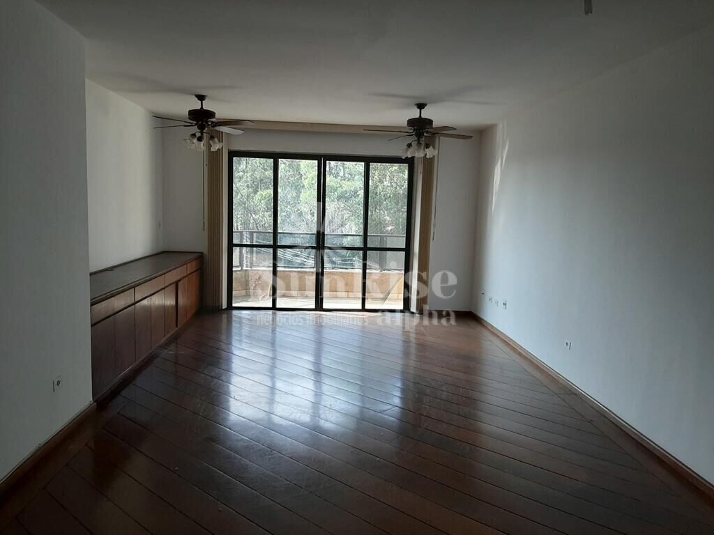 Apartamento à venda com 4 quartos, 142m² - Foto 18