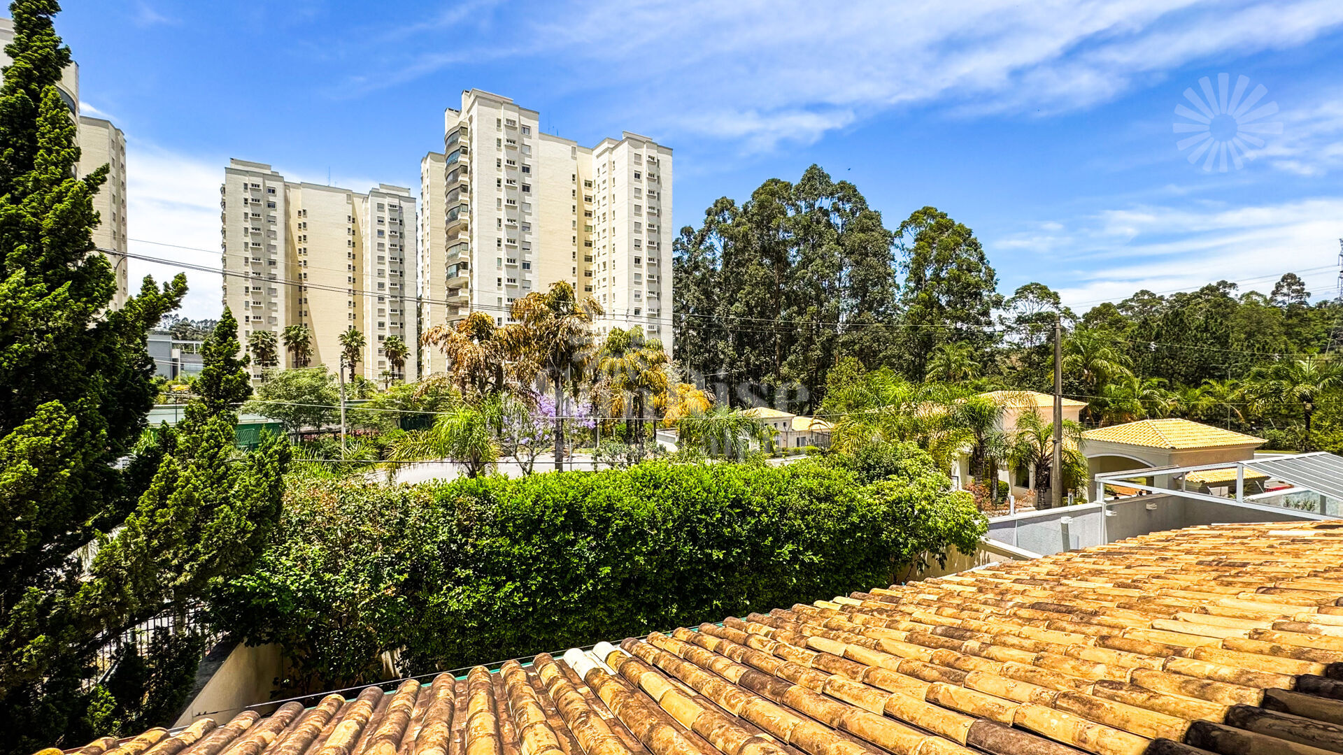 Casa, 4 quartos, 240 m² - Foto 35