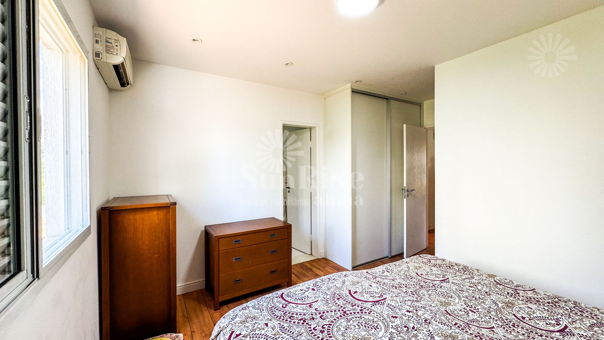 Casa, 4 quartos, 240 m² - Foto 34