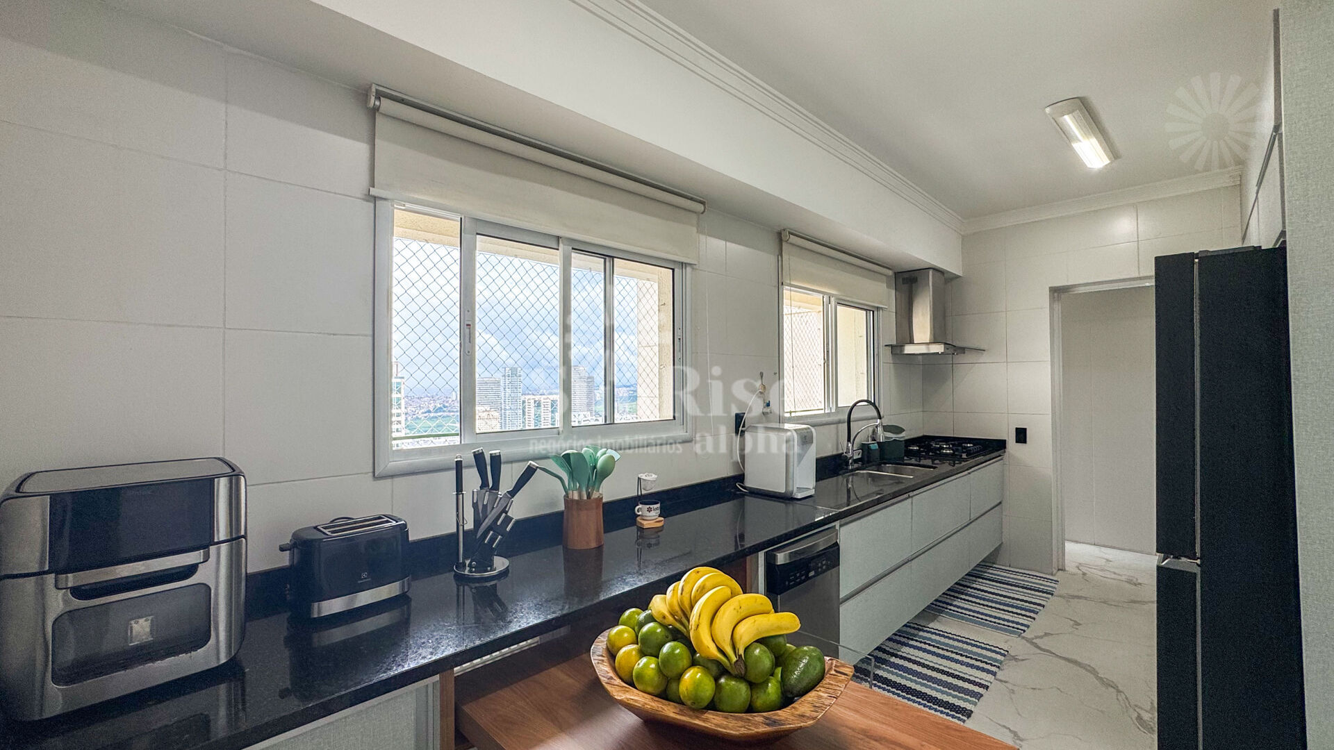 Apartamento, 3 quartos, 212 m² - Foto 3