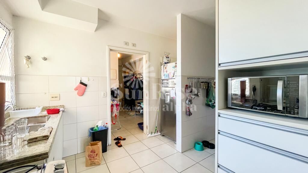 Apartamento à venda com 3 quartos, 121m² - Foto 14