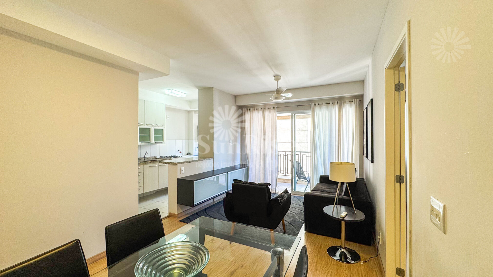Apartamento para alugar com 1 quarto, 50m² - Foto 7