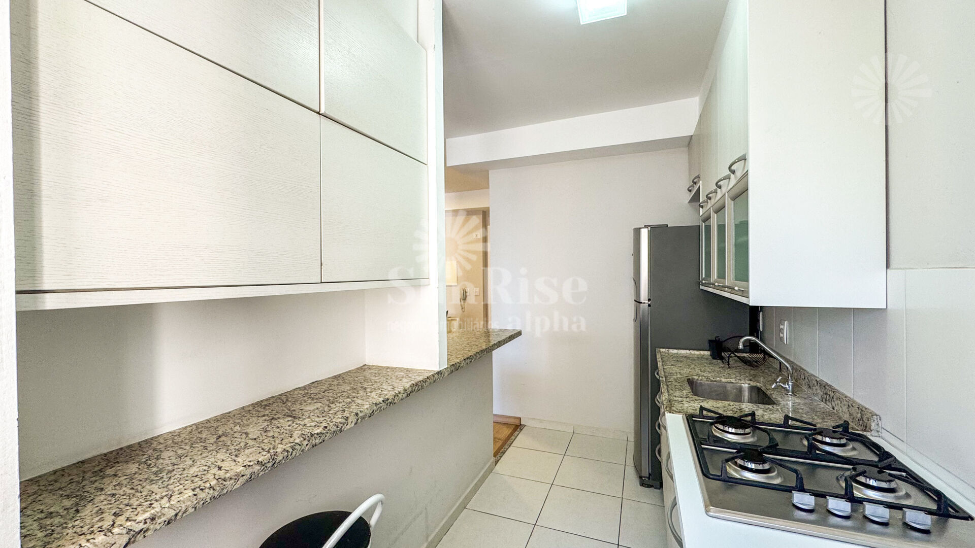 Apartamento para alugar com 1 quarto, 50m² - Foto 14