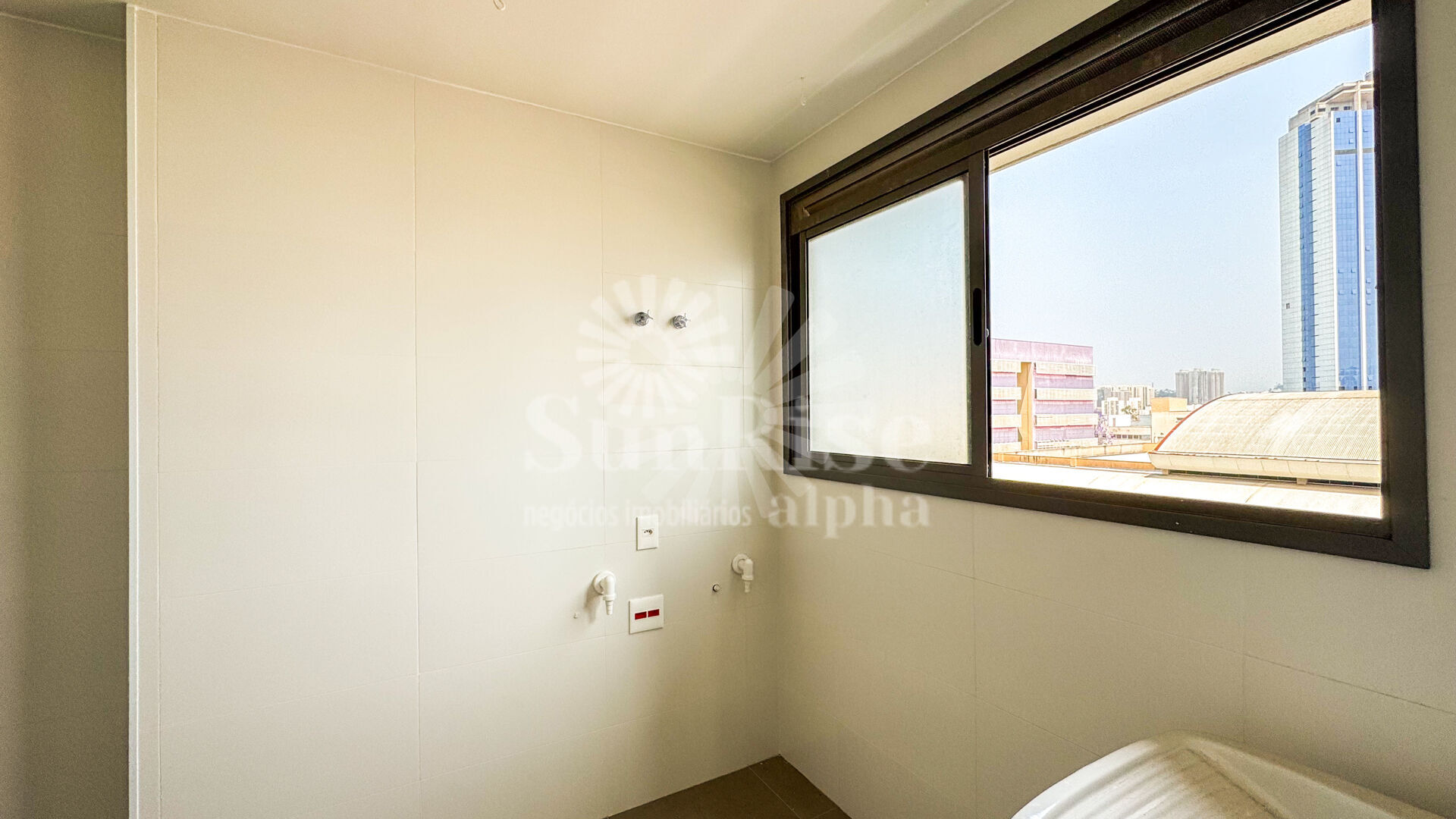 Apartamento à venda com 4 quartos, 180m² - Foto 32