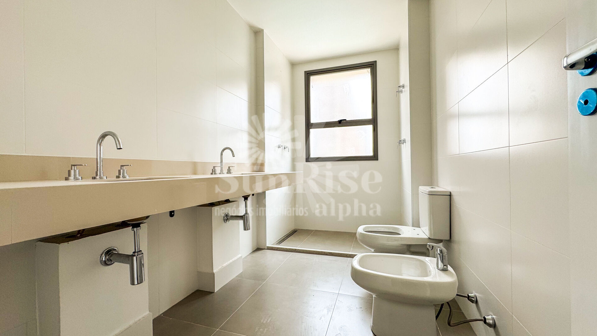 Apartamento à venda com 4 quartos, 180m² - Foto 27