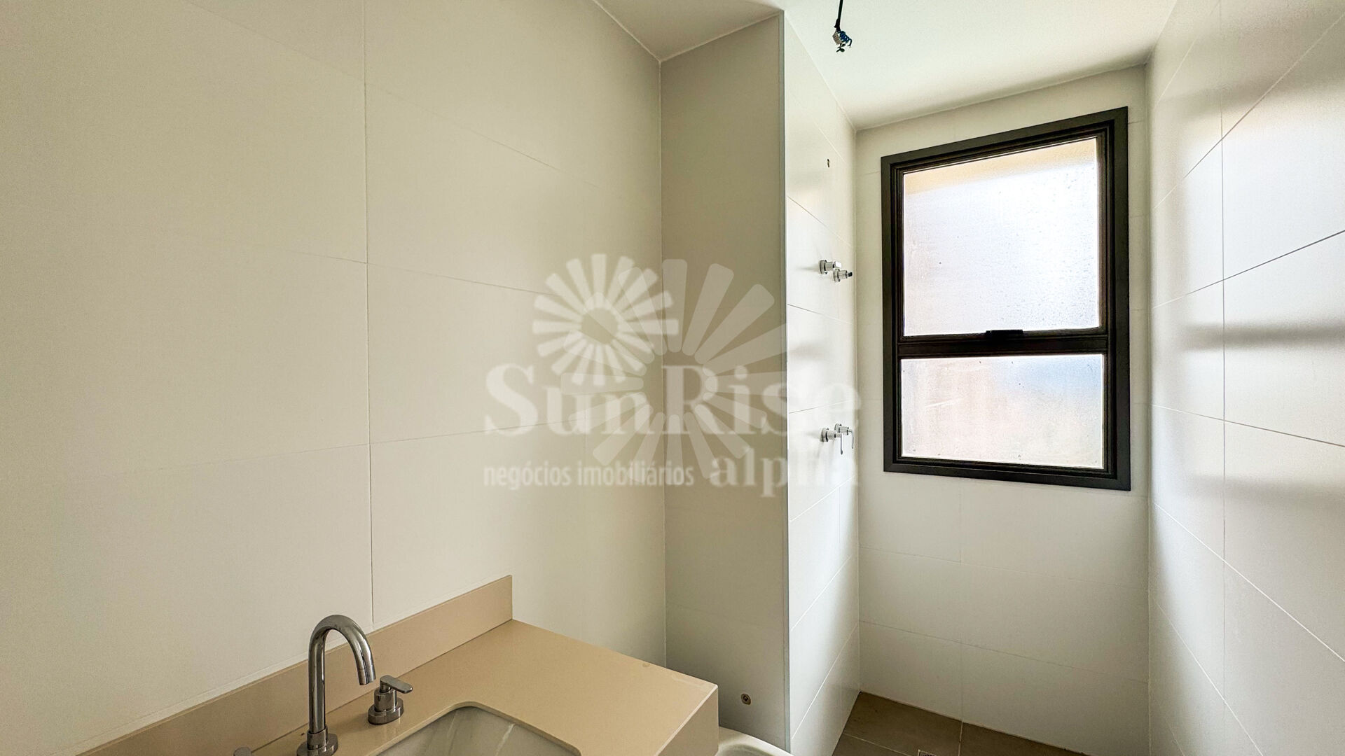 Apartamento à venda com 4 quartos, 180m² - Foto 18