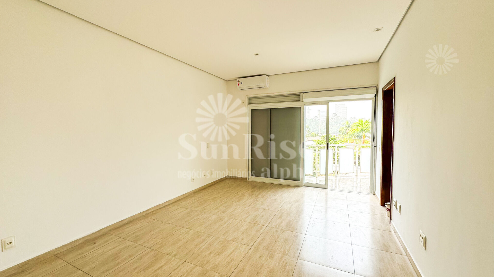 Casa para alugar com 4 quartos, 600m² - Foto 20