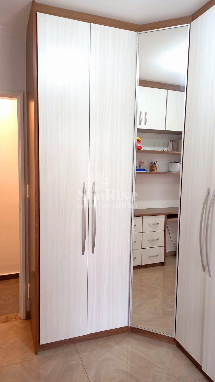 Apartamento para alugar com 3 quartos, 94m² - Foto 13