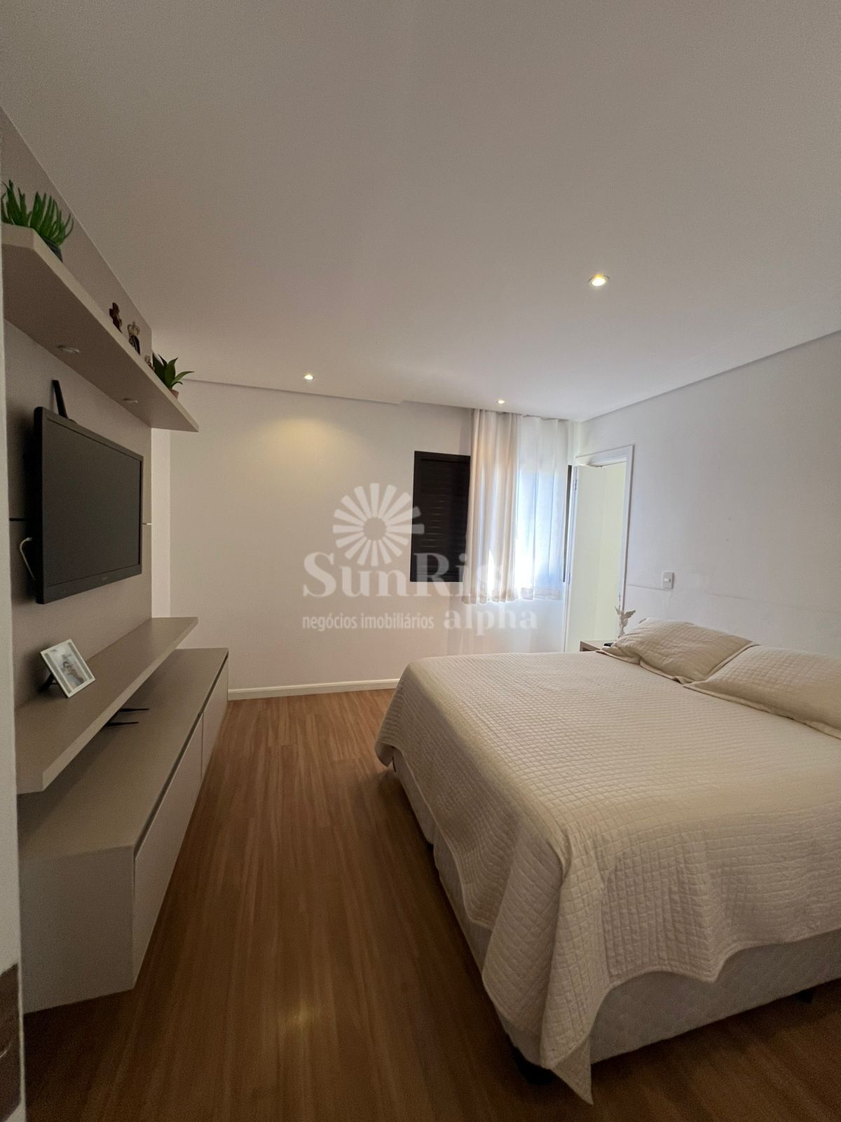 Apartamento à venda com 3 quartos, 113m² - Foto 27