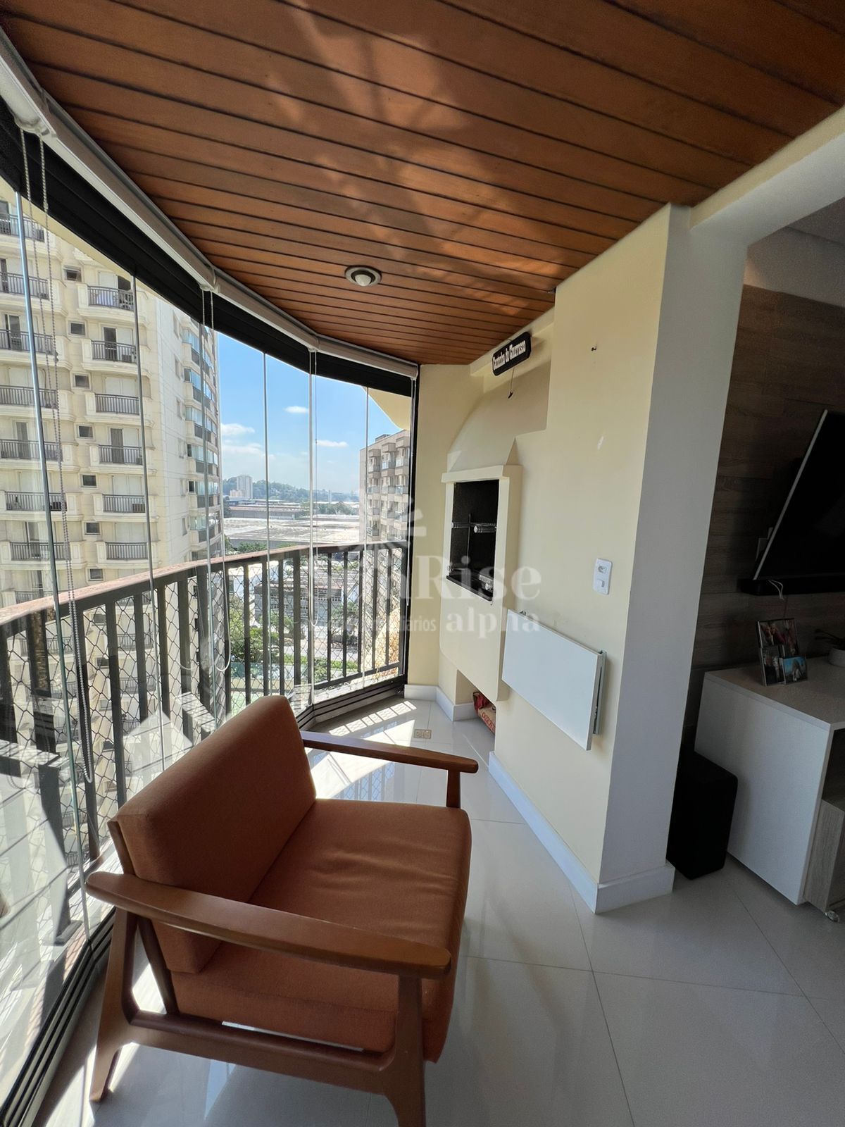 Apartamento à venda com 3 quartos, 113m² - Foto 7