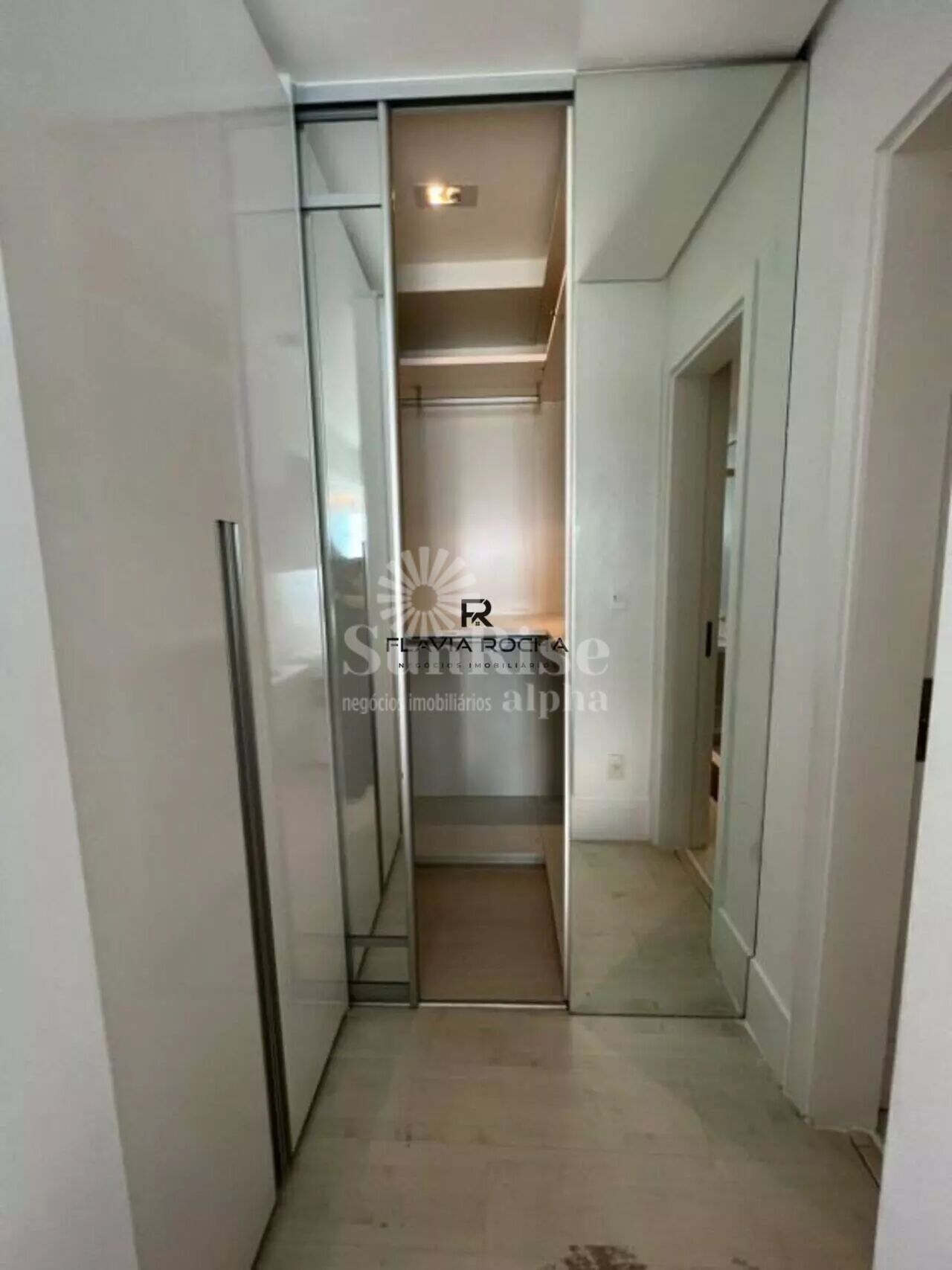 Apartamento para alugar com 3 quartos, 177m² - Foto 20