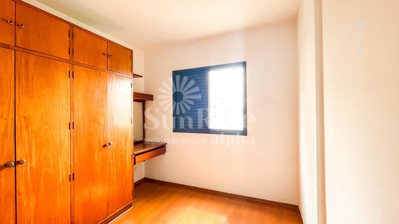 Apartamento para alugar com 2 quartos, 74m² - Foto 25