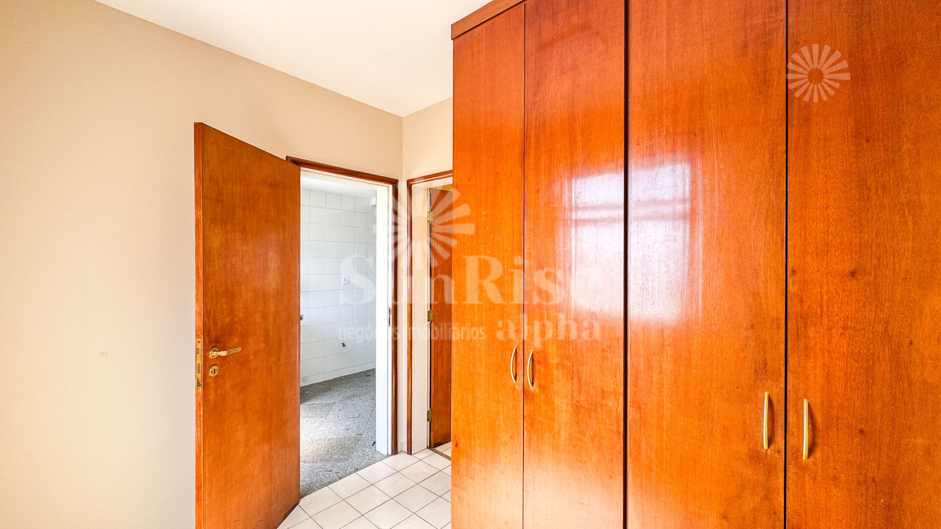 Apartamento para alugar com 3 quartos, 164m² - Foto 37