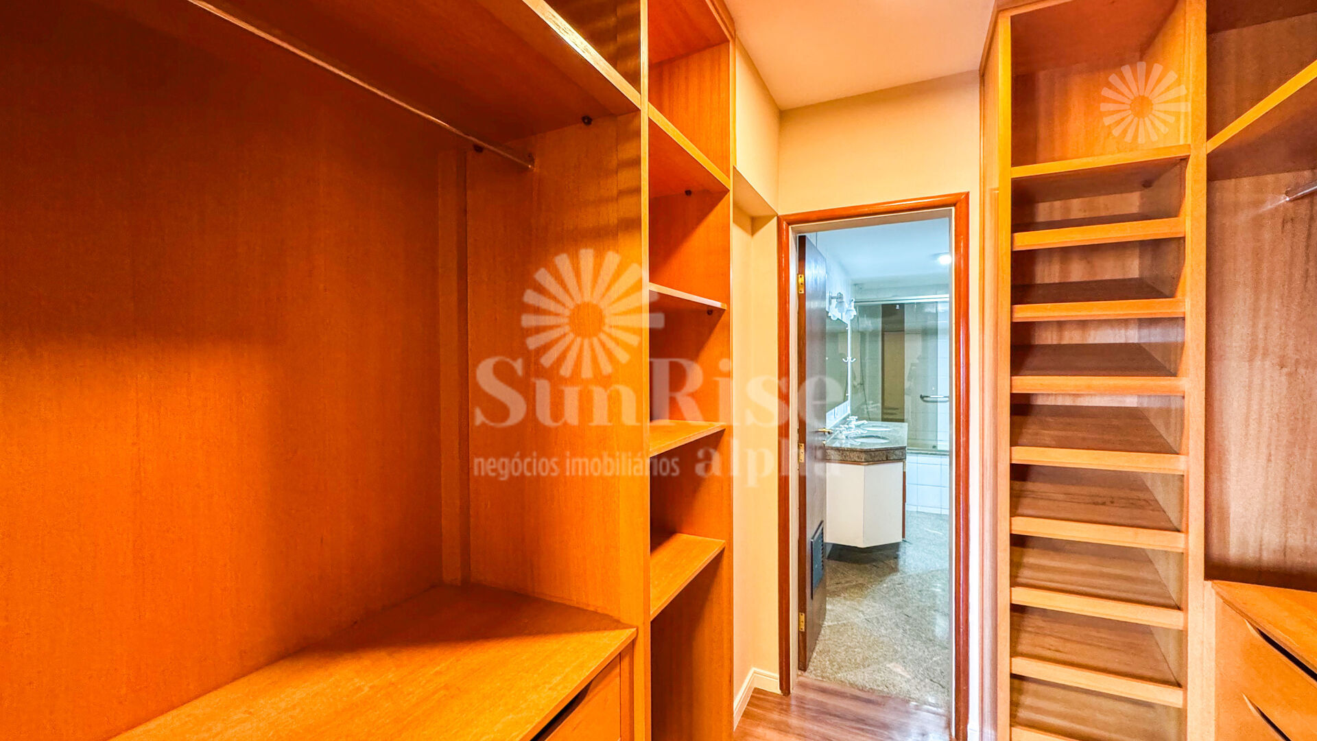 Apartamento para alugar com 3 quartos, 164m² - Foto 36