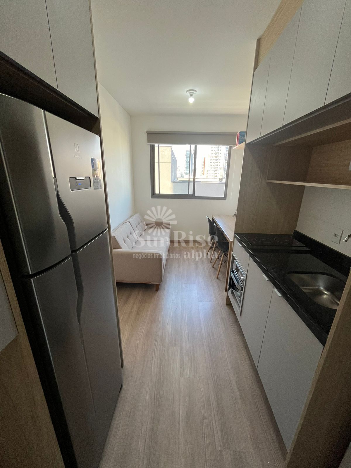 Apartamento à venda com 1 quarto, 28m² - Foto 3