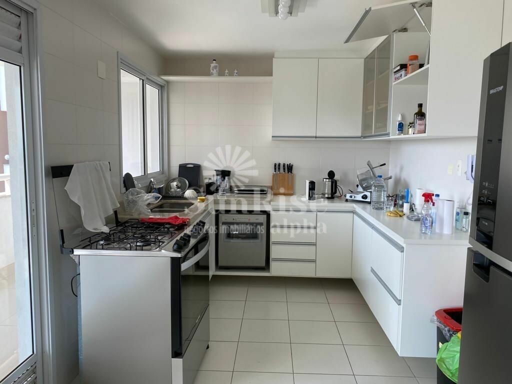 Apartamento à venda com 3 quartos, 196m² - Foto 17