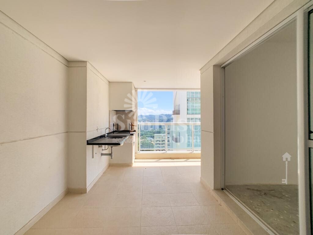 Apartamento à venda com 3 quartos, 243m² - Foto 18