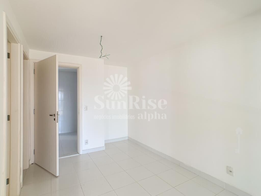 Apartamento à venda com 3 quartos, 243m² - Foto 23