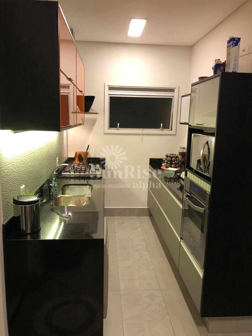 Apartamento à venda com 3 quartos, 107m² - Foto 4