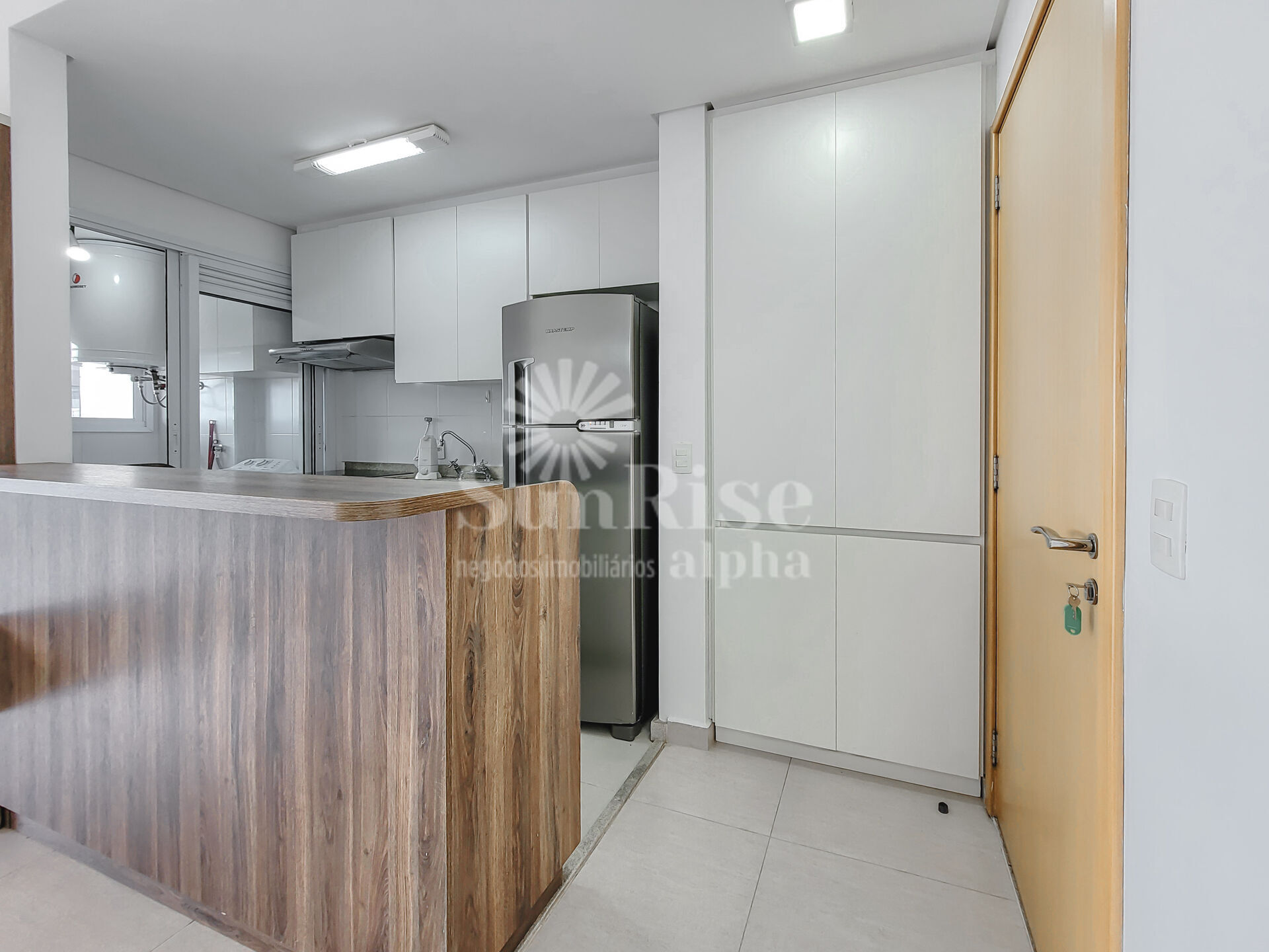 Apartamento para alugar com 1 quarto, 50m² - Foto 12