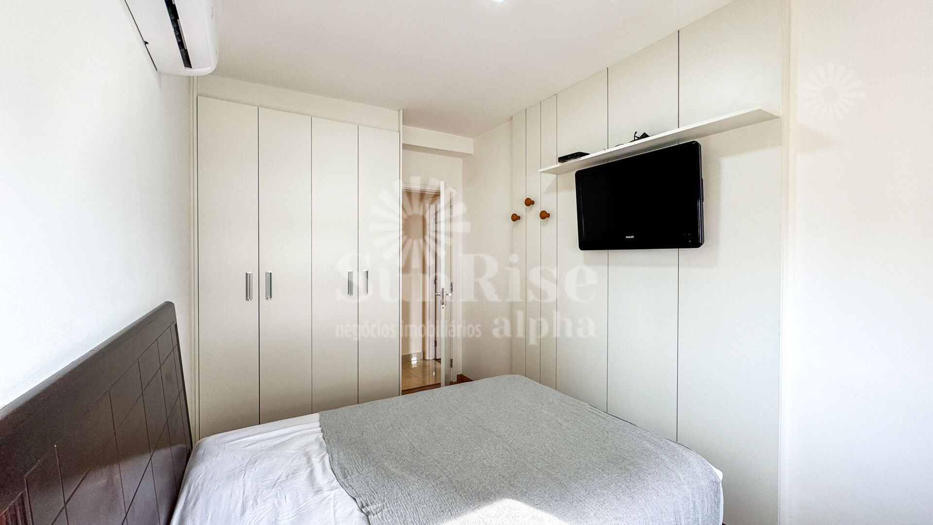 Apartamento para alugar com 3 quartos, 110m² - Foto 40