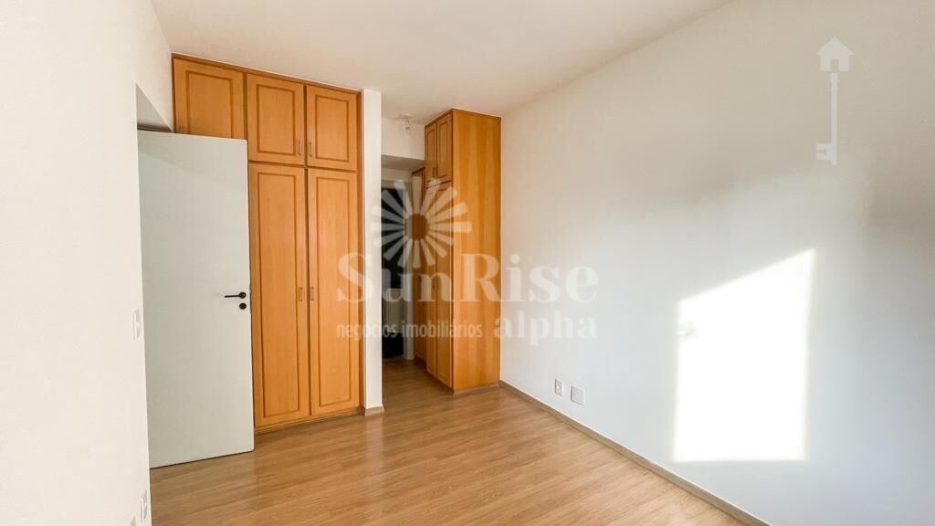 Apartamento para alugar com 3 quartos, 86m² - Foto 2