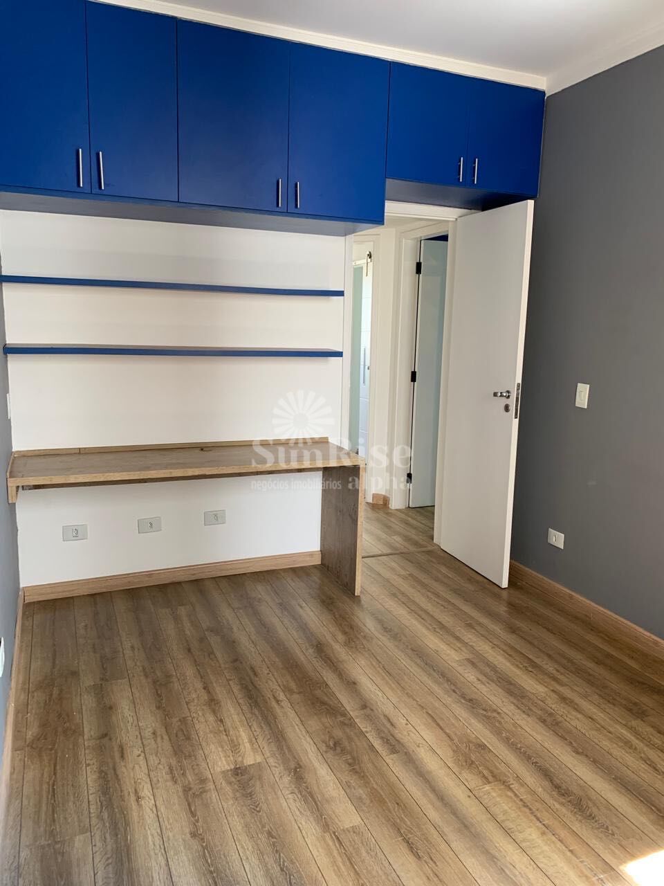 Apartamento para alugar com 3 quartos, 130m² - Foto 16