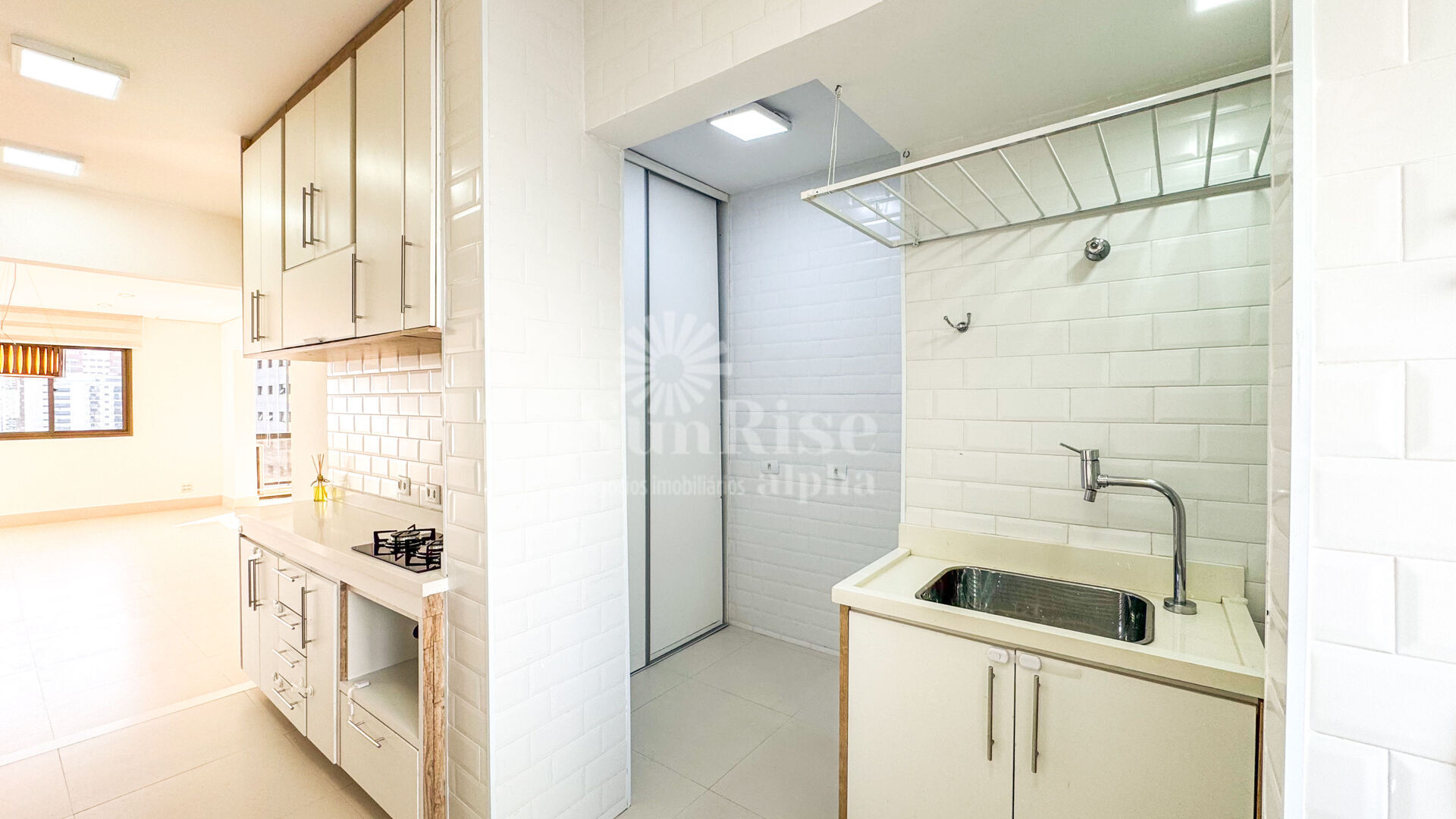 Apartamento para alugar com 3 quartos, 130m² - Foto 27
